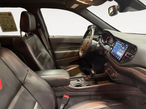 Used 2023 Dodge Durango GT image 16