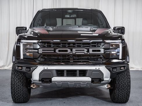 Used 2025 Ford F150 Raptor image 2
