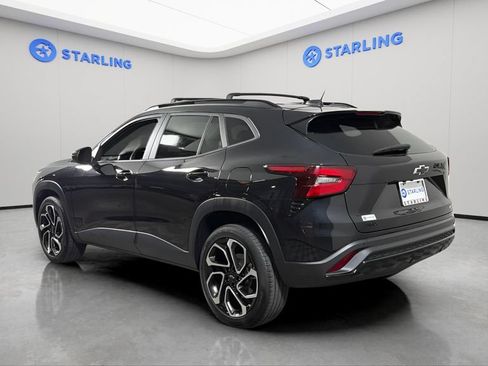 Certified 2024 Chevrolet Trax RS w/ Driver Confidence Package FWD image 6