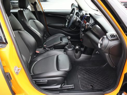 Used 2015 MINI Cooper S FWD image 16