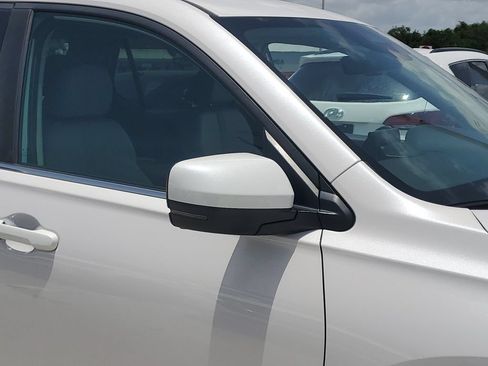 Used 2023 Honda Pilot EX-L image 11