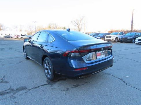 New 2026 Honda Accord EX-L image 4