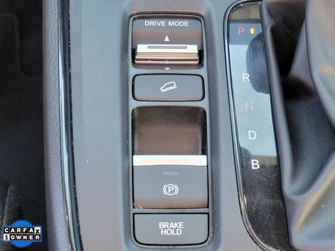 Used 2024 Honda CR-V Sport Touring image 32