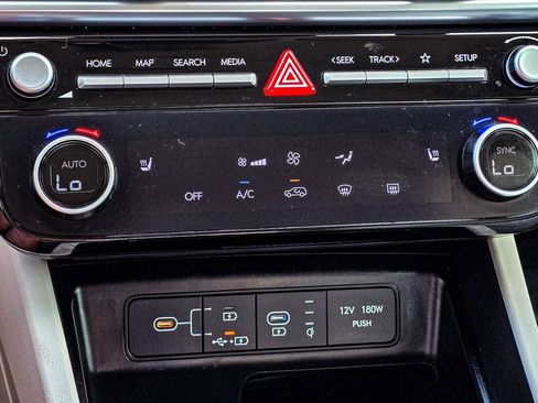 Used 2025 Hyundai Tucson SEL FWD image 19