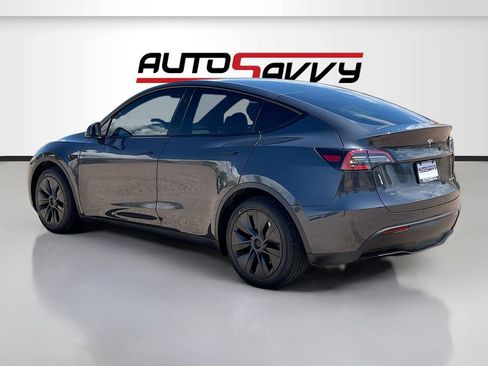 Used 2025 Tesla Model Y Long Range AWD/4WD image 5