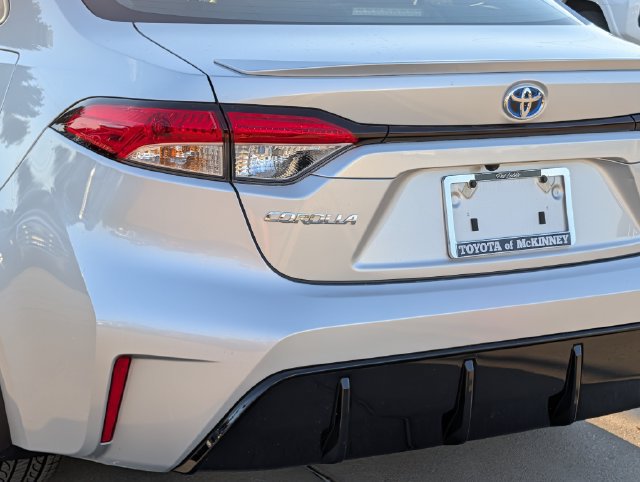 Certified 2025 Toyota Corolla Hybrid Sedan FWD image 8