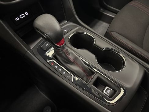 Used 2024 Chevrolet Equinox RS image 45