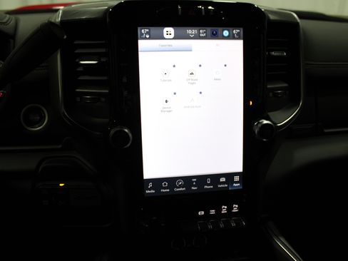 Used 2024 RAM 2500 Laramie w/ Night Edition image 19