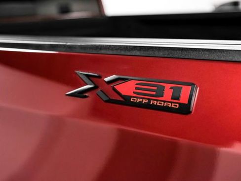 Used 2020 GMC Sierra 1500 Elevation w/ Elevation Value Package image 50