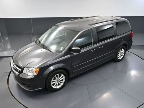 Used 2016 Dodge Grand Caravan SXT FWD image 53