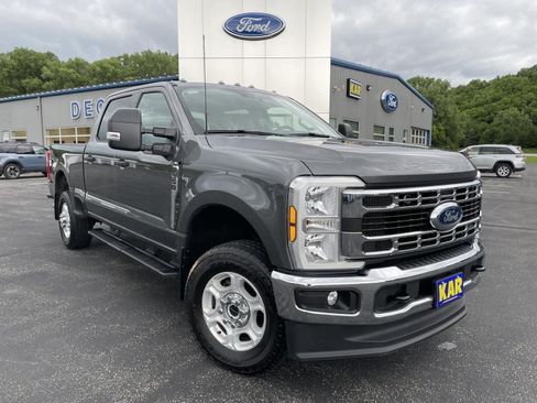 Certified 2026 Ford F350 XLT w/ FX4 Off-Road Package AWD/4WD image 3