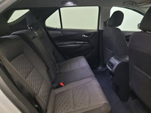 Used 2020 Chevrolet Equinox LT AWD/4WD image 19