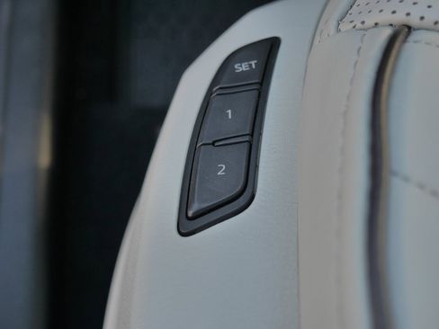 Used 2023 MAZDA CX-9 Signature image 24