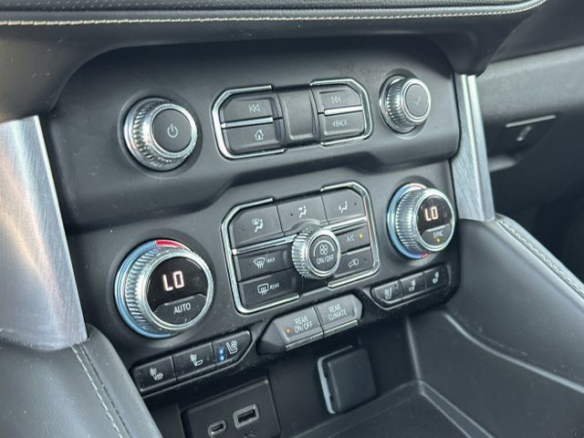 Used 2023 GMC Yukon SLT AWD/4WD image 46