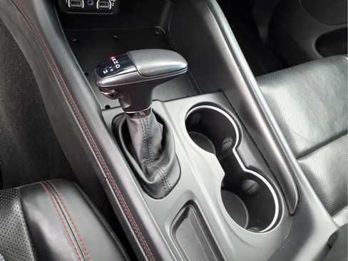 Used 2024 Dodge Durango GT RWD image 27