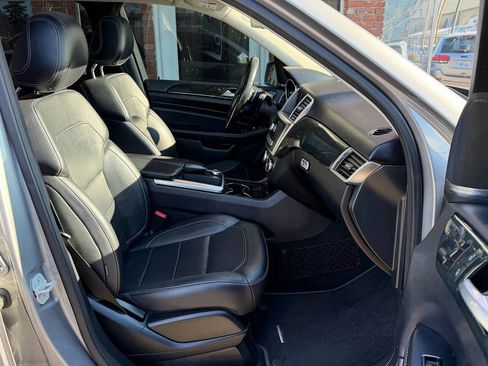 Used 2015 Mercedes-Benz ML 350 4MATIC image 11