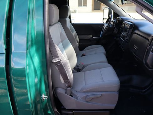 Used 2017 Chevrolet Silverado 1500 W/T w/ Trailering Package image 19