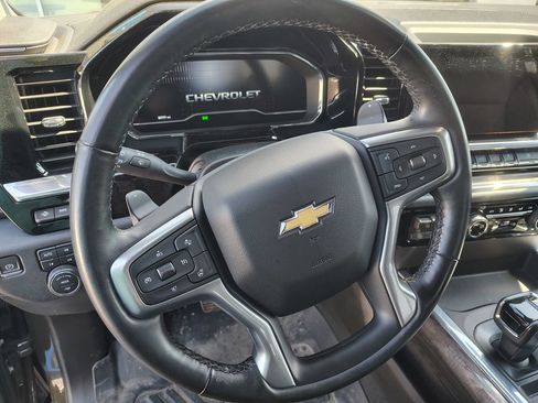 Used 2023 Chevrolet Silverado 1500 LTZ w/ Technology Package AWD/4WD image 14