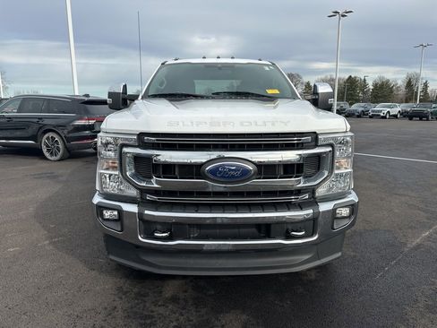 Used 2021 Ford F350 XLT w/ XLT Premium Package image 2