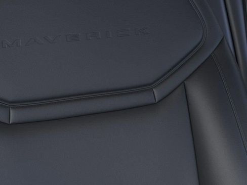 New 2025 Ford Maverick Lariat w/ Black Appearance Package image 17