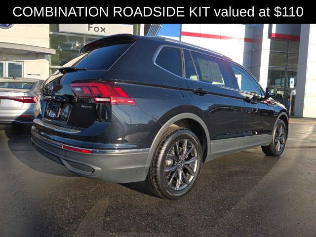Used 2023 Volkswagen Tiguan SE w/ Panoramic Sunroof Package AWD/4WD image 8