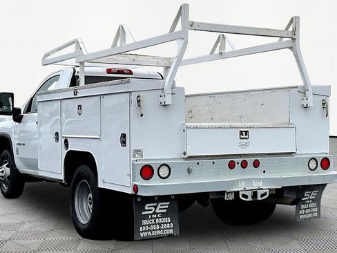 Used 2022 Chevrolet Silverado 3500 W/T w/ WT Convenience Package image 4