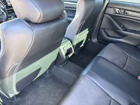 Used 2021 Honda Accord Sport image 18
