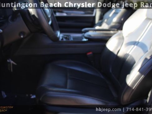 Used 2022 Jeep Wagoneer Series III image 34