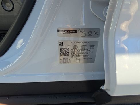 New 2026 Chevrolet Traverse LT w/ Driver Confidence Package image 36