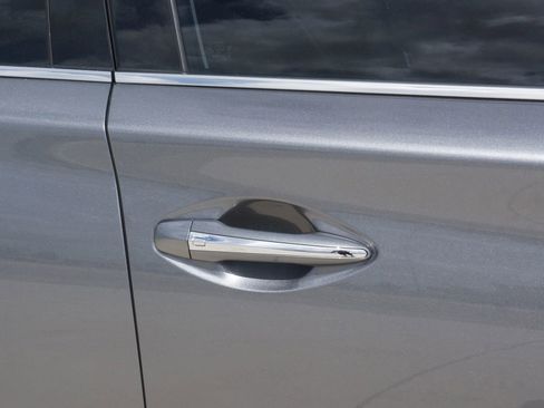 Used 2018 INFINITI Q50 Luxe w/ Cargo Package (L95) image 14