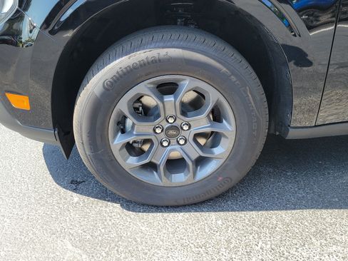 New 2026 Ford Maverick XLT FWD image 6