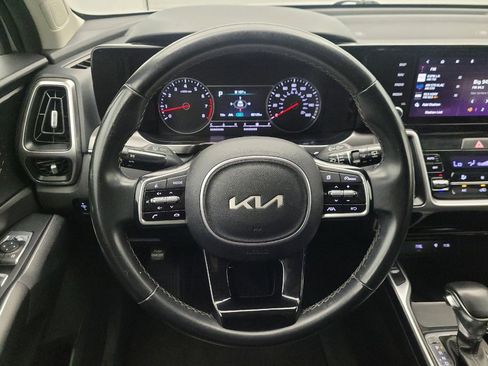 Used 2023 Kia Sorento S w/ Panoramic Sunroof Package FWD image 22