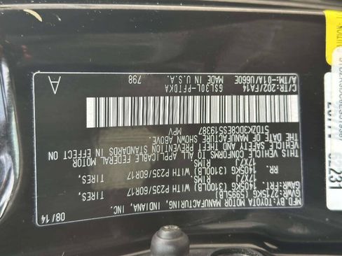Used 2014 Toyota Sienna L FWD image 23