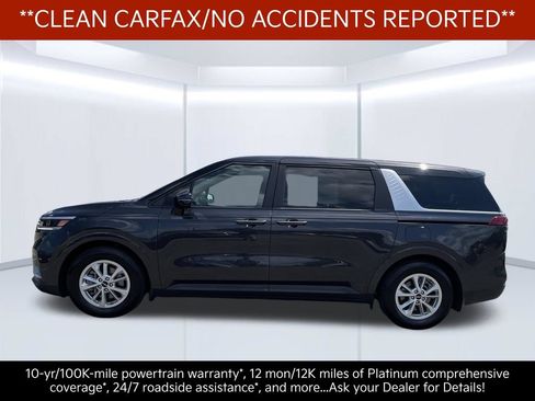 Certified 2024 Kia Carnival LX FWD image 2