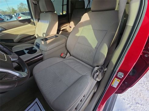 Used 2015 GMC Yukon XL SLE w/ Convenience Package image 11