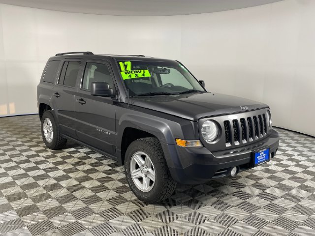 Used 2017 Jeep Patriot Sport w/ Power Value Group AWD/4WD image 15