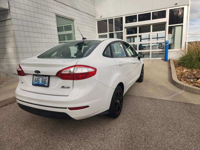 Used 2019 Ford Fiesta SE FWD image 9