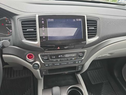 Used 2017 Honda Pilot EX-L image 23