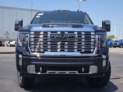 New 2026 GMC Sierra 2500 Denali w/ Denali Reserve Package AWD/4WD image 21