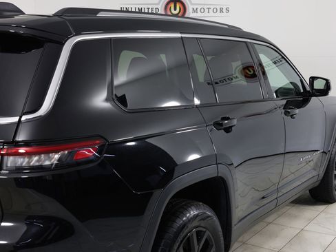 Used 2022 Jeep Grand Cherokee L Limited AWD/4WD image 47