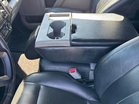 Used 2016 Ford F150 XLT w/ Equipment Group 302A Luxury image 8