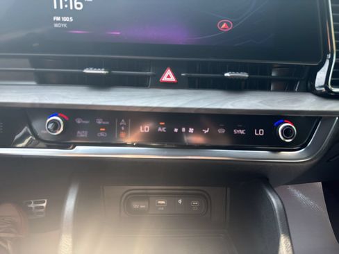 Used 2023 Kia Sportage X-Pro Prestige AWD/4WD image 21