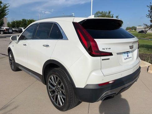 Used 2020 Cadillac XT4 Premium Luxury FWD image 15