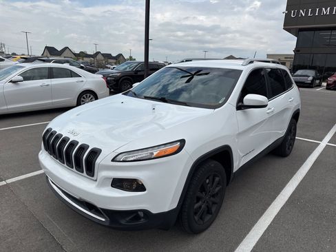 Used 2015 Jeep Cherokee Limited AWD/4WD image 2