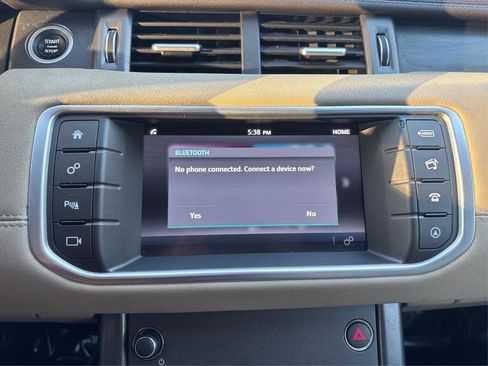 Used 2018 Land Rover Range Rover Evoque SE Premium AWD/4WD image 30