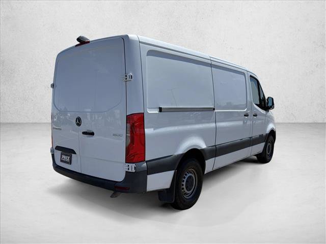 Used 2023 Mercedes-Benz Sprinter 1500 image 5