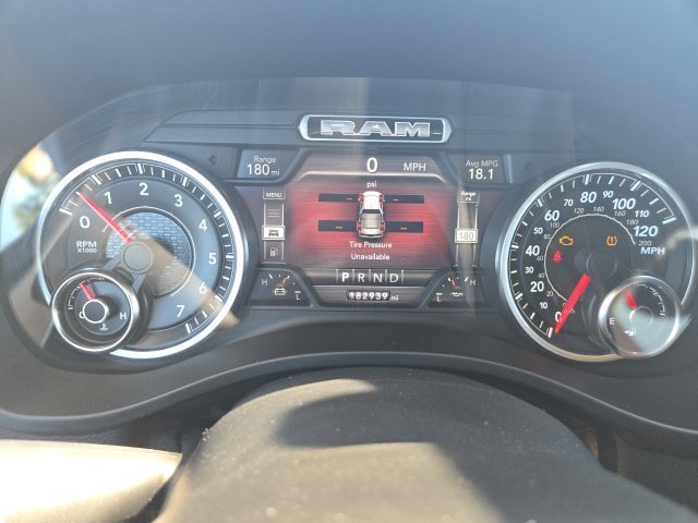 Used 2019 RAM 1500 Laramie AWD/4WD image 18