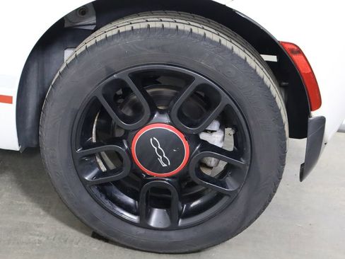 Used 2015 FIAT 500 Pop image 27
