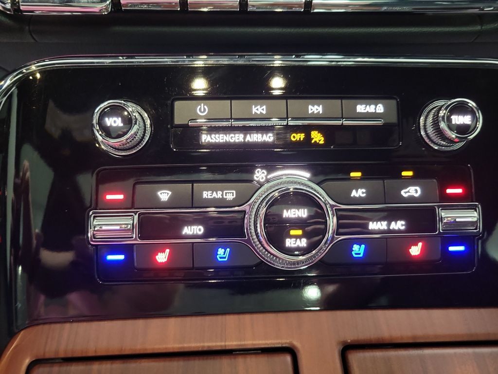 Used 2022 Lincoln Navigator Reserve AWD/4WD image 45