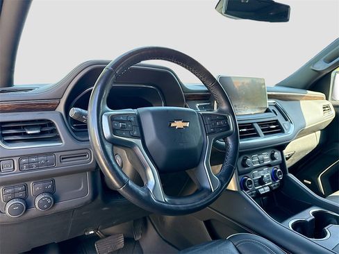 Used 2023 Chevrolet Tahoe Premier image 10